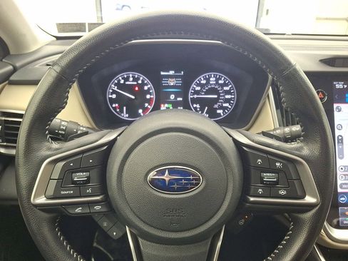 Used 2022 Subaru Outback Limited image 16