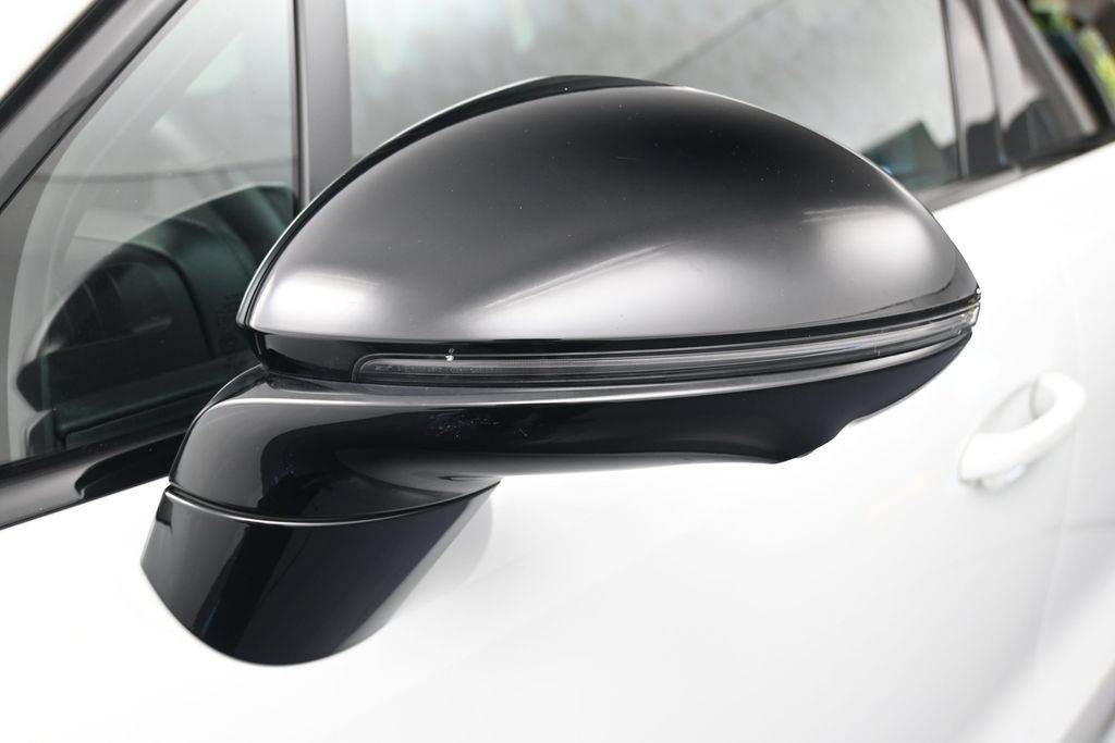 Certified 2026 Porsche Cayenne AWD/4WD image 39