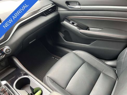 Used 2023 Nissan Altima 2.0 SR image 13