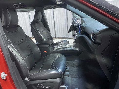 Used 2020 Ford Explorer ST w/ Premium Technology Package image 14
