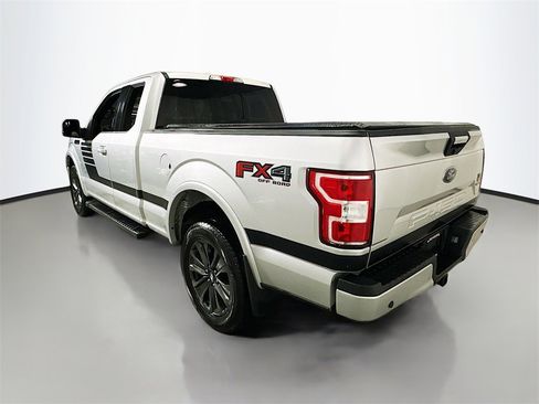 Used 2018 Ford F150 XLT w/ Equipment Group 302A Luxury image 6