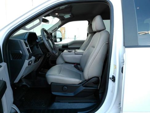 Used 2020 Ford F250 XL w/ Power Equipment Group image 12