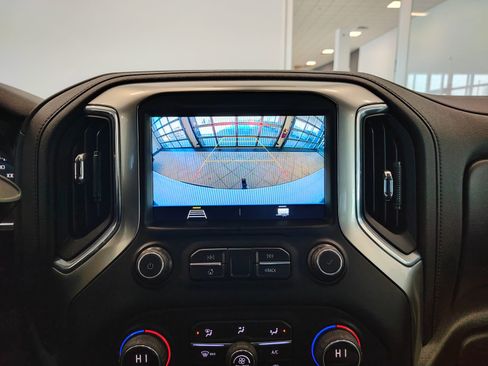 Used 2019 Chevrolet Silverado 1500 LT w/ All-Star Edition image 19