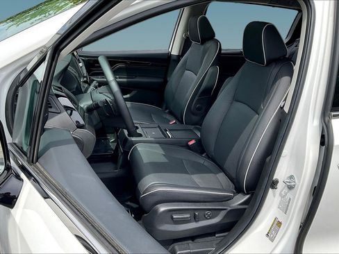 Used 2026 Honda Odyssey Elite image 21