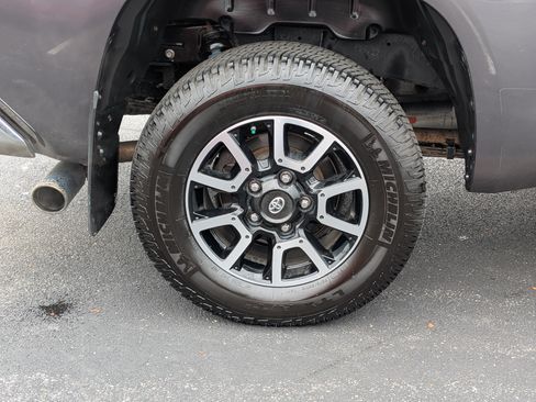 Used 2018 Toyota Tundra SR5 w/ TRD Off Road Package AWD/4WD image 13
