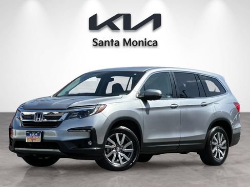 Used 2019 Honda Pilot EX image 2