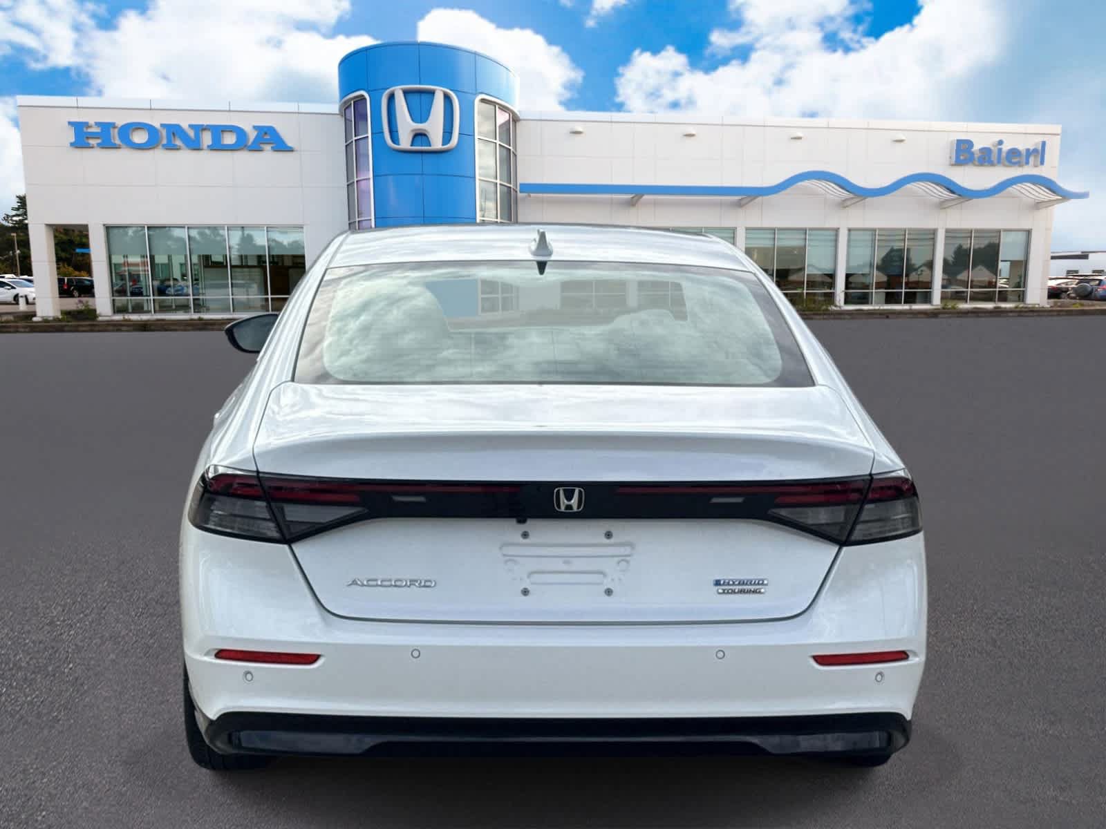 Used 2023 Honda Accord Touring image 4