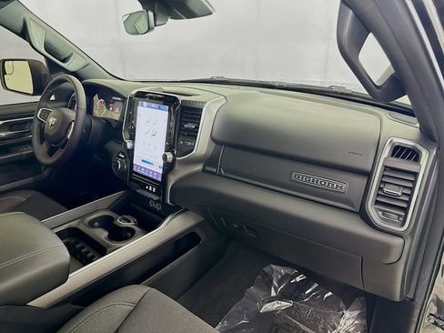 Used 2025 RAM 1500 Big Horn image 28