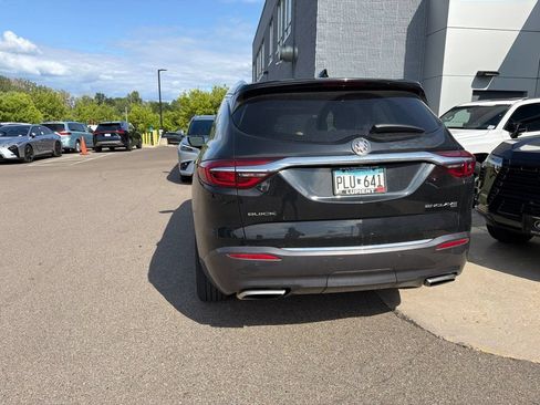 Used 2018 Buick Enclave Essence w/ Trailering Package AWD/4WD image 17