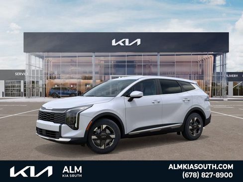 New 2026 Kia Sportage LX FWD image 3