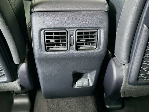 Used 2021 Toyota 4Runner Limited AWD/4WD image 26