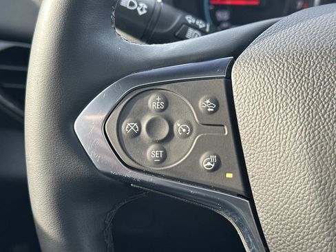 Certified 2023 Chevrolet Traverse LT w/ LT Premium Package image 25