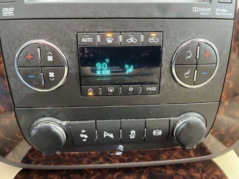 Used 2013 GMC Sierra 2500 Denali image 19