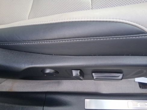 Used 2016 Lexus RX 350 350 4D Sport Utility image 21