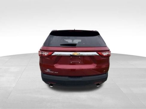 Used 2021 Chevrolet Traverse LT AWD/4WD image 5