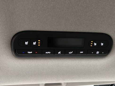 Certified 2026 Hyundai Palisade Limited AWD/4WD image 31
