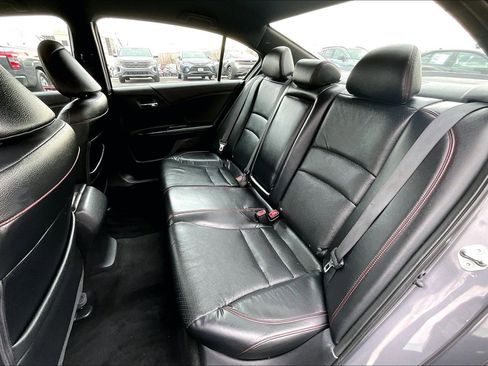 Used 2017 Honda Accord Sport Special Edition image 24