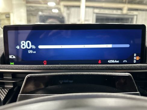 Used 2025 Ford Mustang Mach-E Premium image 10