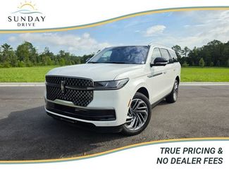 Used 2025 Lincoln Navigator Reserve AWD/4WD video 1