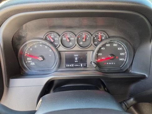 Used 2025 Chevrolet Silverado 1500 Custom AWD/4WD image 31