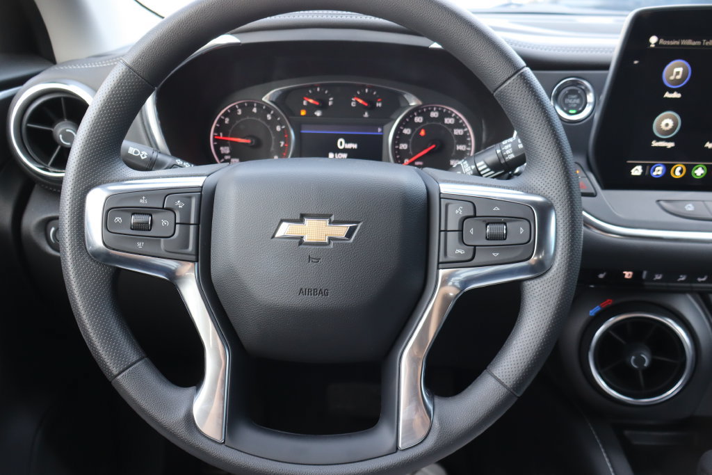 New 2026 Chevrolet Blazer LT w/ Convenience Package AWD/4WD image 7