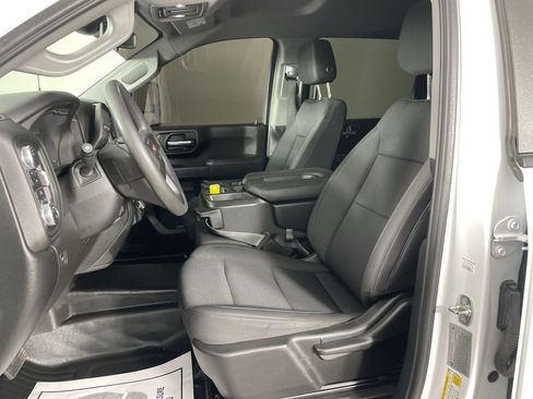 Used 2024 GMC Sierra 2500 Pro w/ Convenience Package image 18