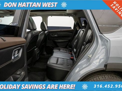 Used 2022 Nissan Rogue Platinum w/ Head-Up Display Package image 23