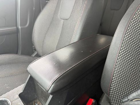 Used 2012 Chevrolet Equinox LT w/ Driver Convenience Package image 16