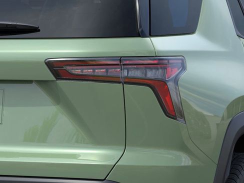 New 2026 Chevrolet Equinox LT image 35