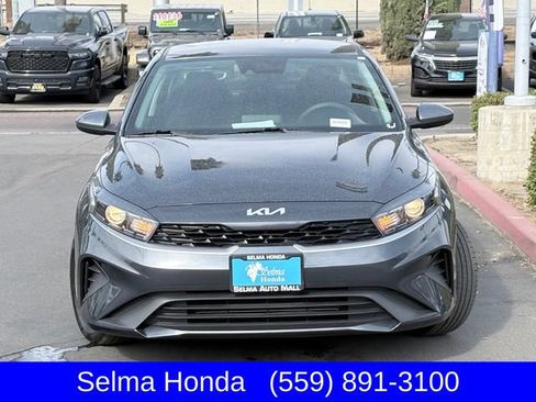 Used 2024 Kia Forte LXS FWD image 3