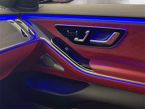 Certified 2022 Mercedes-Benz S 580 4MATIC Sedan image 34