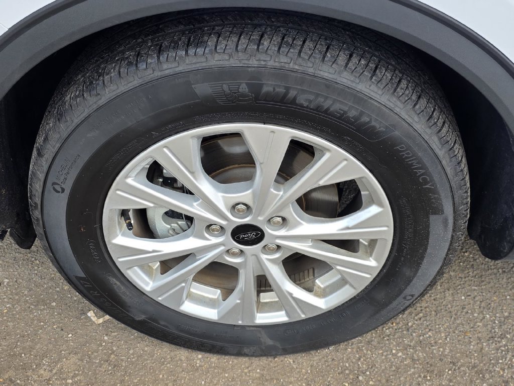 Used 2025 Ford Escape Active FWD image 28