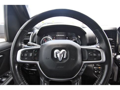 Used 2023 RAM 1500 Big Horn AWD/4WD image 17