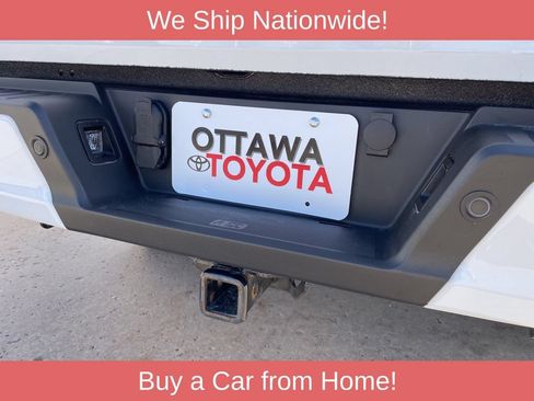 Used 2024 Ford F150 Lariat AWD/4WD image 15