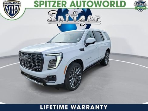 New 2026 GMC Yukon Denali Ultimate w/ LPO, Floor Liner Package AWD/4WD image 4