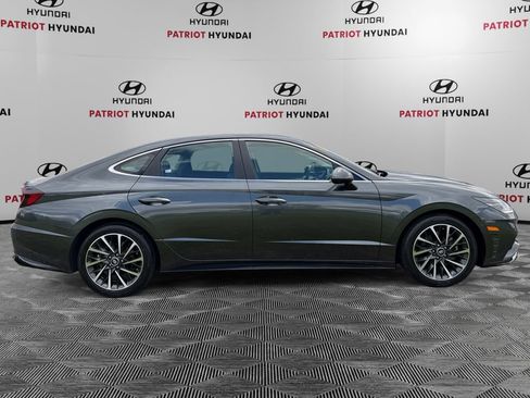 Certified 2023 Hyundai Sonata Limited w/ Cargo Package FWD image 2