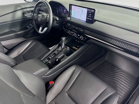 Certified 2024 Honda Accord Touring image 39
