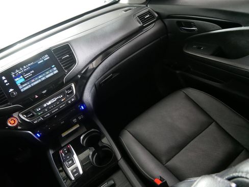 Used 2022 Honda Pilot Elite image 11