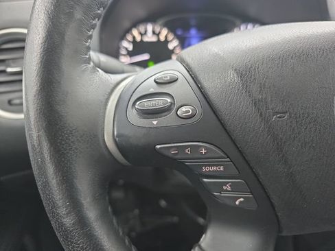 Used 2020 Nissan Pathfinder Platinum FWD image 39