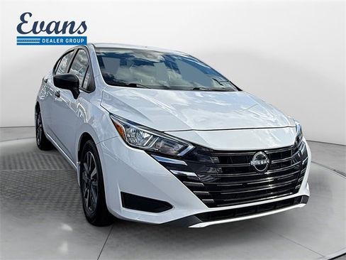 Used 2024 Nissan Versa S w/ S Plus Package image 7