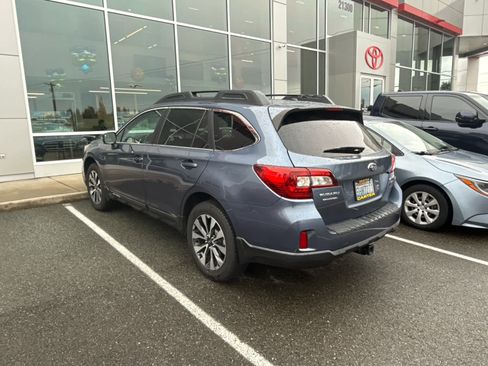 Used 2015 Subaru Outback 3.6R Limited image 9