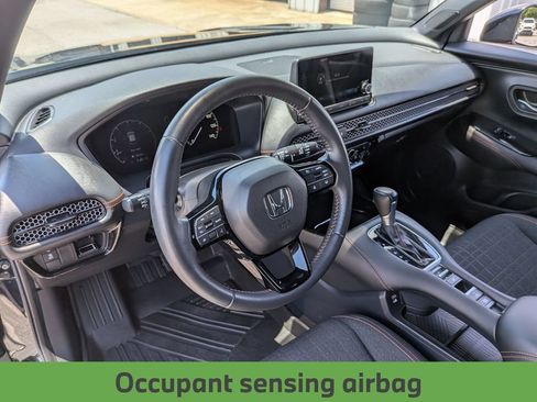 Used 2024 Honda HR-V Sport image 32