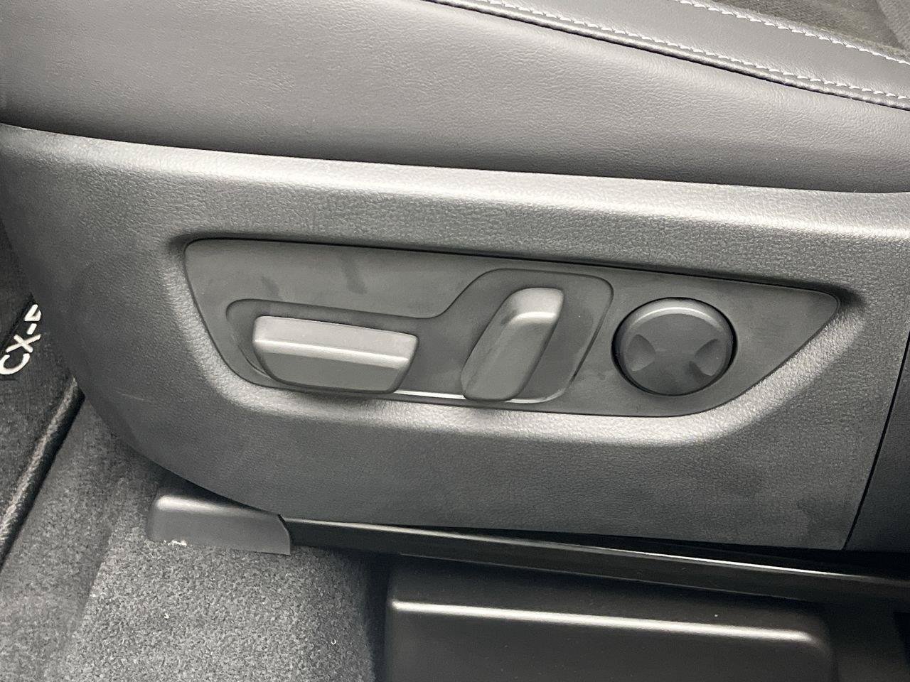 New 2026 MAZDA CX-5 Preferred AWD/4WD image 9
