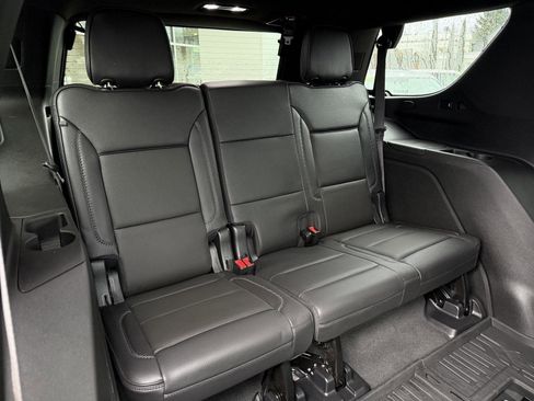 Used 2021 GMC Yukon Denali w/ LPO, Illumination Package image 22