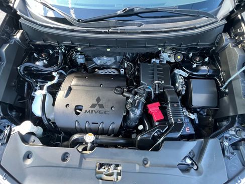 Used 2018 Mitsubishi Outlander Sport ES image 63