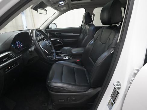 Used 2020 Kia Telluride S AWD/4WD image 7