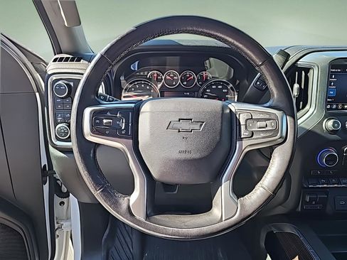 Used 2020 Chevrolet Silverado 1500 LT Trail Boss image 16