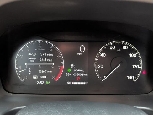 Used 2025 Honda Odyssey EX-L image 10
