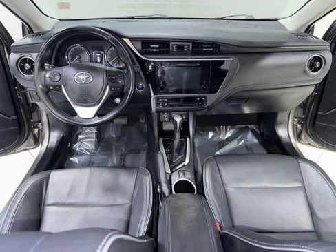 Used 2019 Toyota Corolla XLE w/ Carpet Mat Package (TMS) image 16