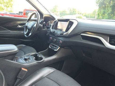 Used 2022 GMC Terrain SLT w/ Elevation Edition FWD image 22